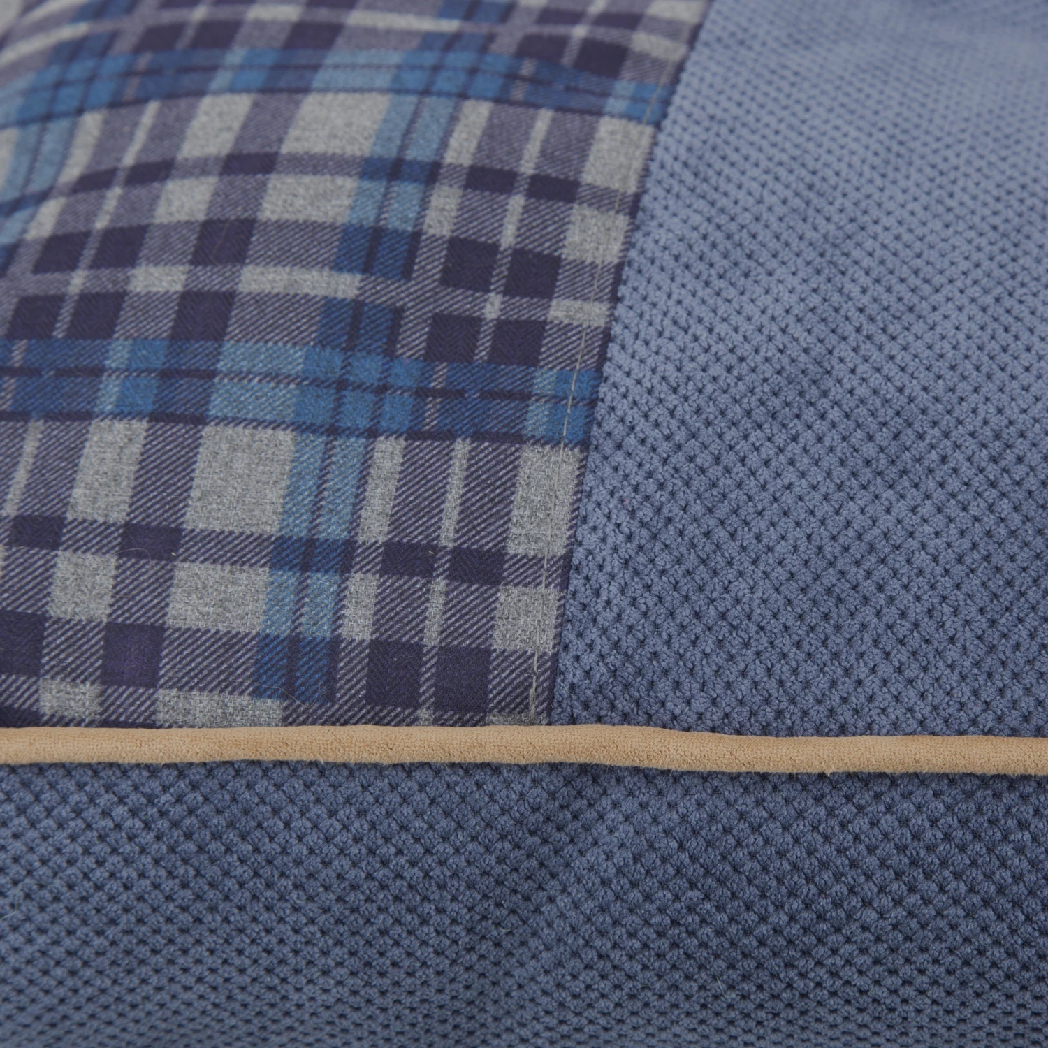 Discount π Scruffs Highland Mattress 100 x 70 x 8cm π 3 Discount π Scruffs Highland Mattress 100 x 70 x 8cm π - Image 3