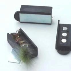 Deals 💯 Tight Lines Magnetic Fly Guard ⭐