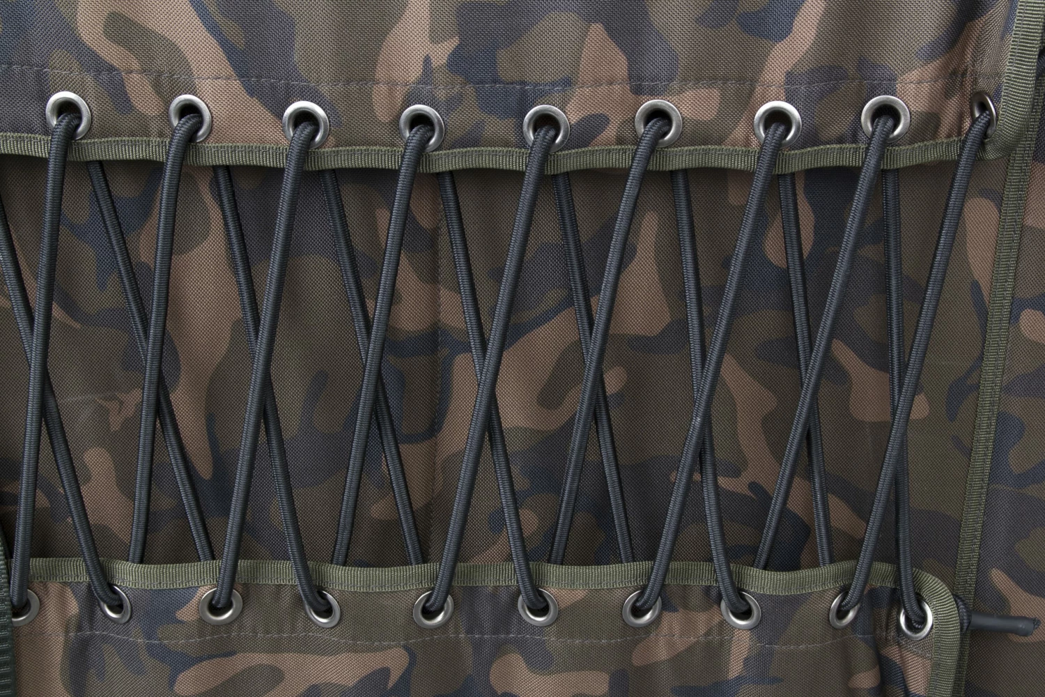 Budget ⭐ Fox R-Series Camo Bedchairs 👍 8 Budget ⭐ Fox R-Series Camo Bedchairs 👍 - Image 8