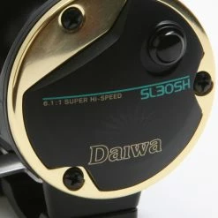 Budget 🔔 Daiwa SL30SH Multiplier ⭐ 5 Budget 🔔 Daiwa SL30SH Multiplier ⭐ -Glasgow Angling Sales sl30sh close up 2