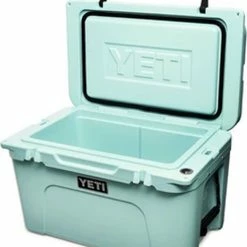 Cheap 🔥 Yeti Tundra 45 Hard Cooler Coolbox 🤩 10 Cheap 🔥 Yeti Tundra 45 Hard Cooler Coolbox 🤩 -Glasgow Angling Sales tundra 45 cooler open